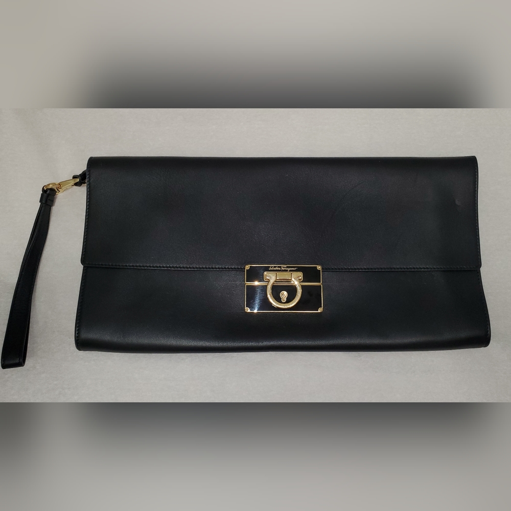 SALVATORE FERRAGAMO LEATHER CLUTCH BAG